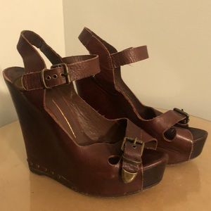 Amazing platform wedges